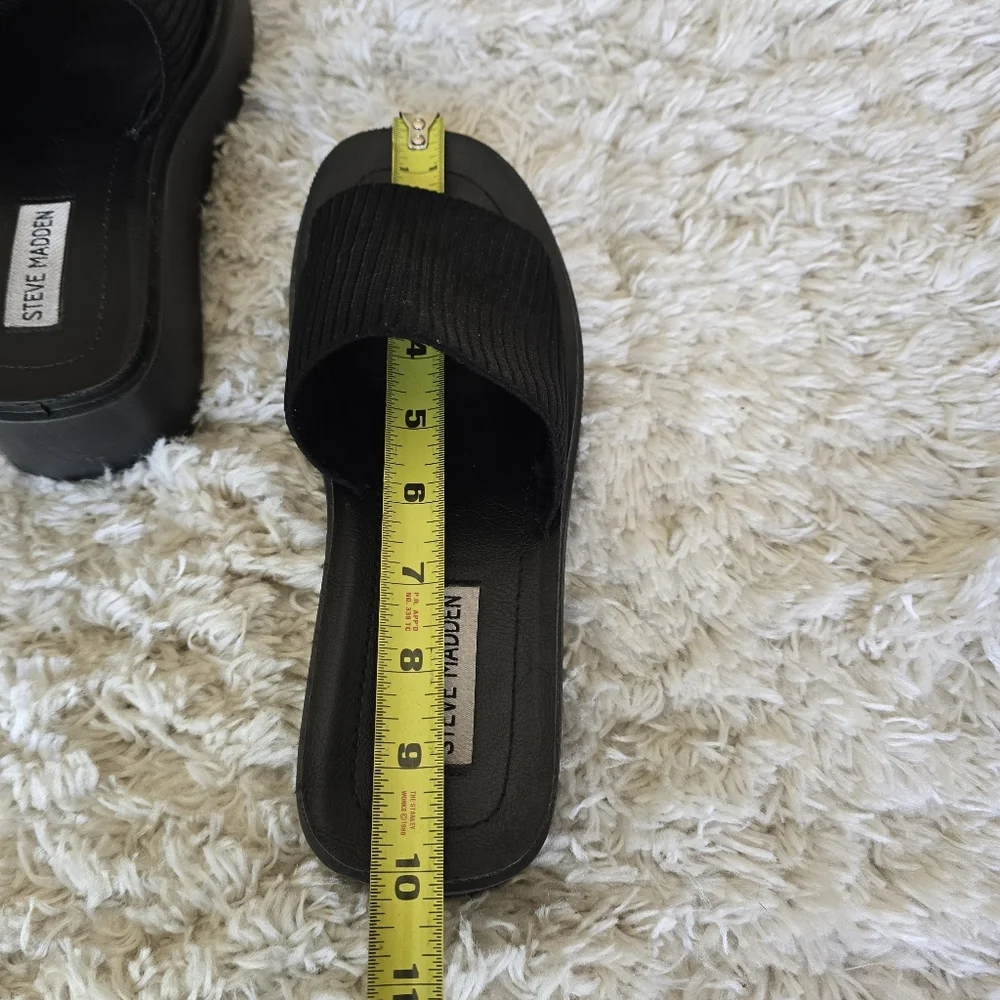 Steve Madden Black Women's Slide Sandals Size 7/8 Blacks Y2k 90s‎